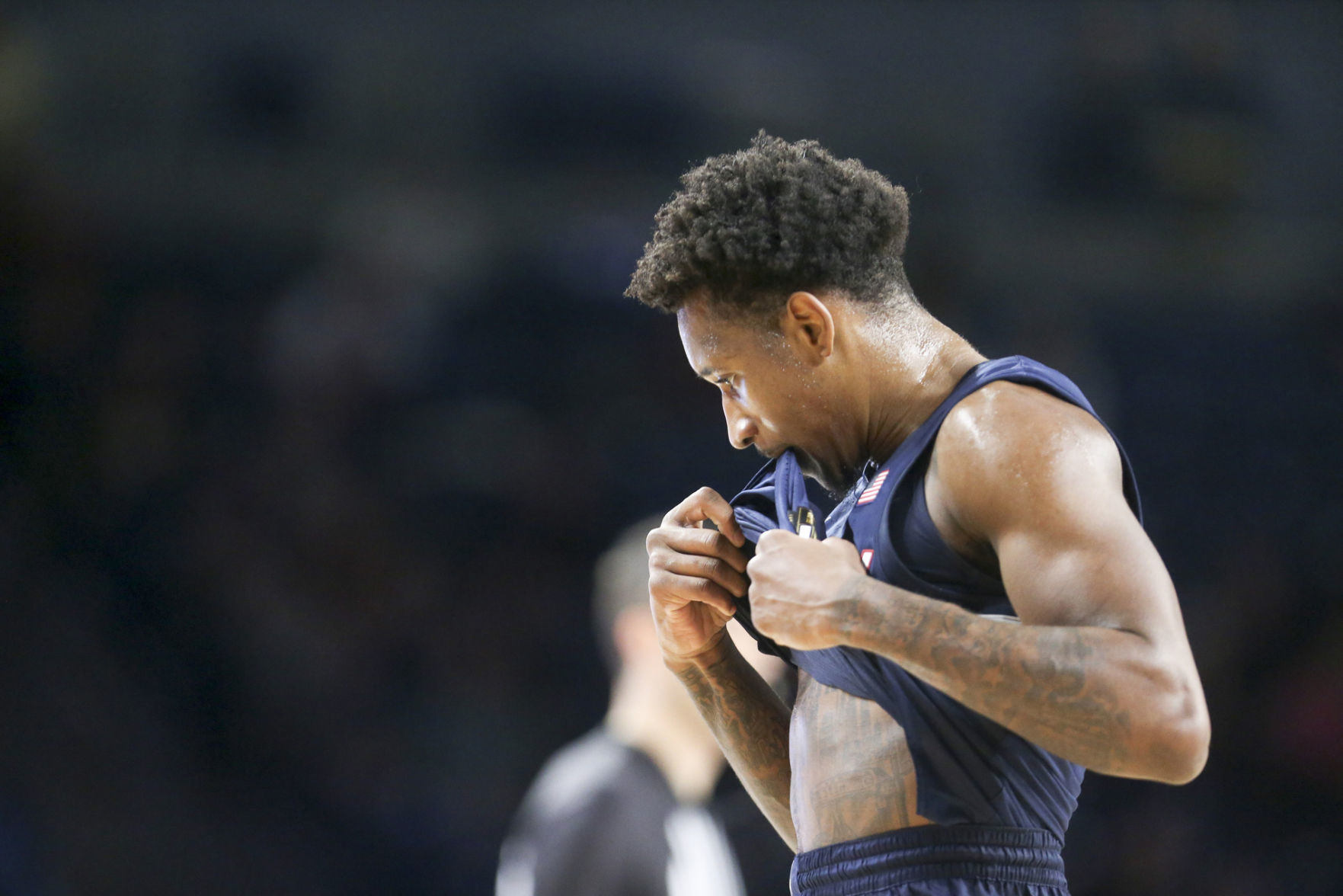 Tulsa Golden Hurricane vs Connecticut Huskies